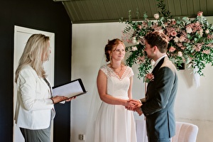 Ceremonie in Voorhuis